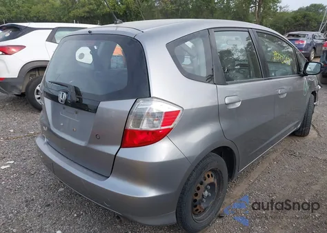 2010 Honda Fit z USA, uszkodzony, nr VIN JHMGE8H24AC006452